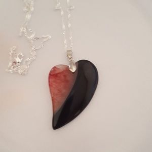 Red and agate necklace